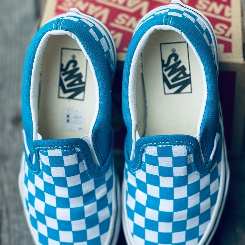 Vans checkerboard blue and white for kids